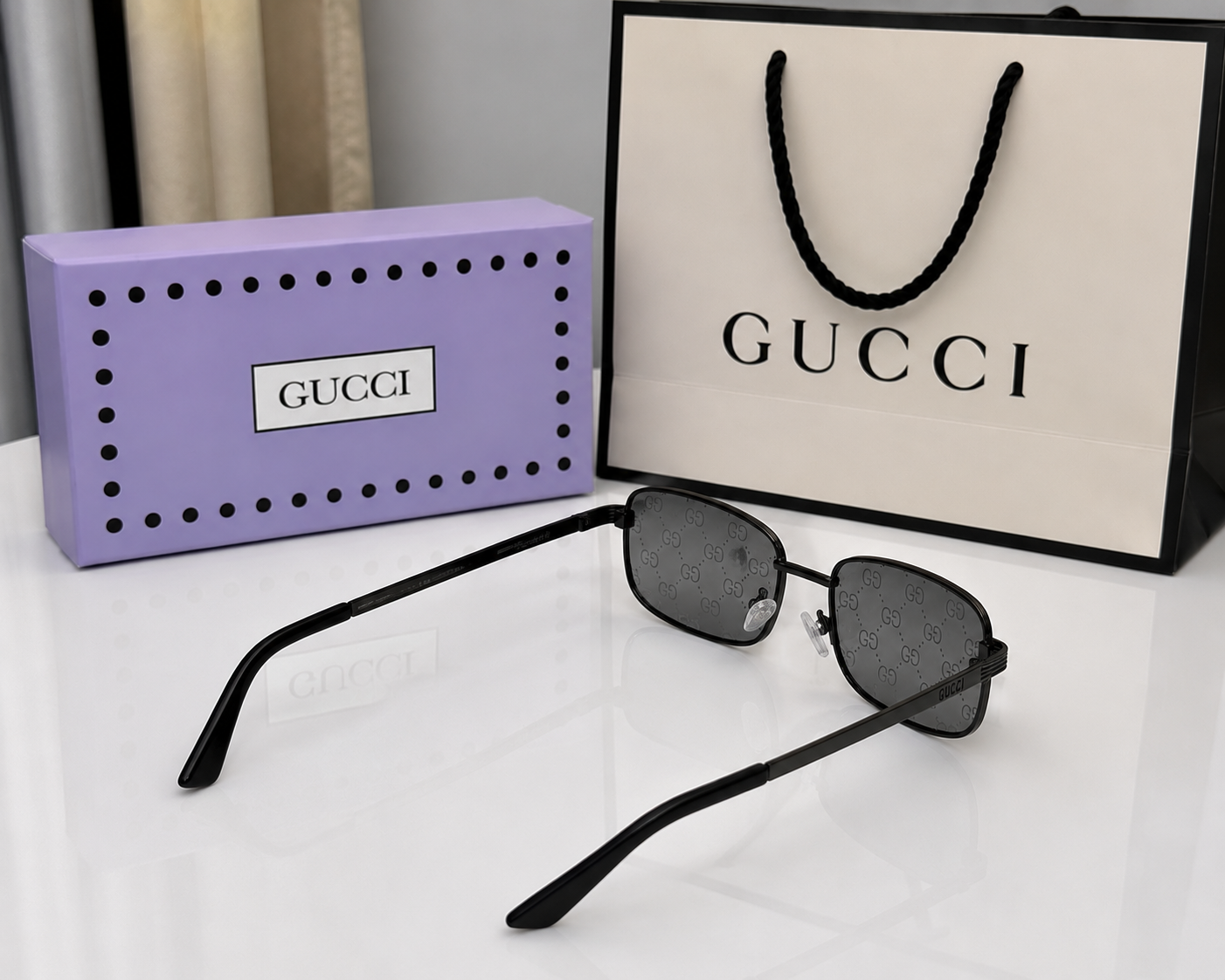 (GS-36) GUCCI Signature Monogram Rimless Rectangle Sunglasses – Black Frame & Grey Logo Lenses