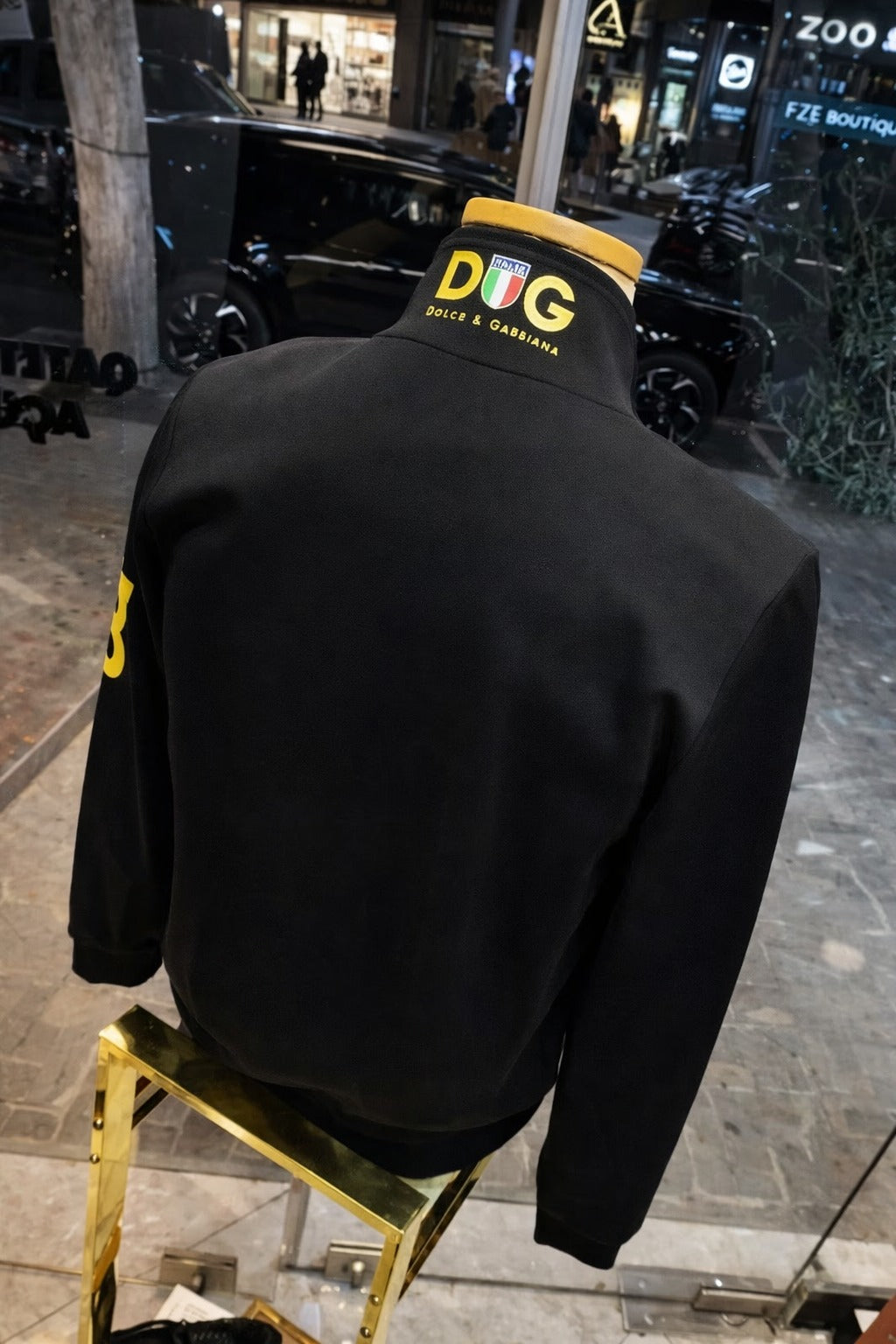 Men’s Premium Zip-Up Tracksuit Set – Modern Casual Wear- (W-17)