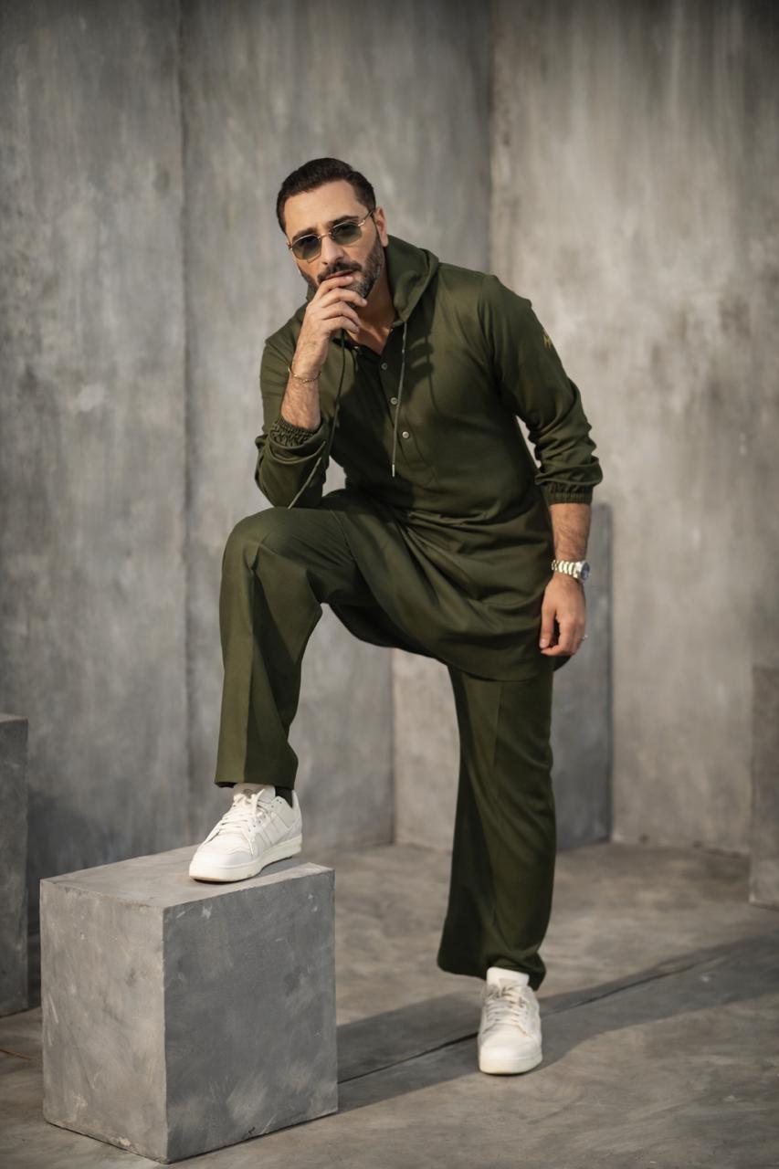 Men’s Hooded Kurta Pajama Set – Modern Fusion Ethnic Wear