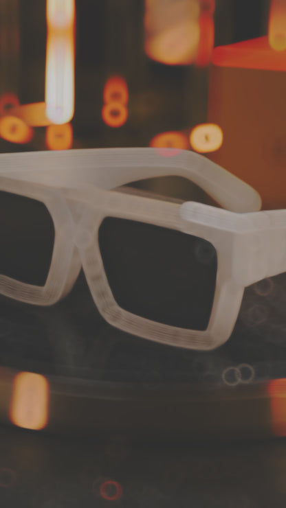 (GS-38) Louis Vuitton Premium White Square Sunglasses – Luxury Oversized UV Protection Eyewear